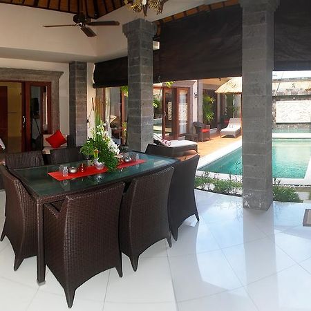 Mango Villa Sanur الغرفة الصورة